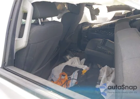 2018 Chevrolet Silverado 1500 2Lt from USA, damaged, VIN 3GCUKREC0JG145801